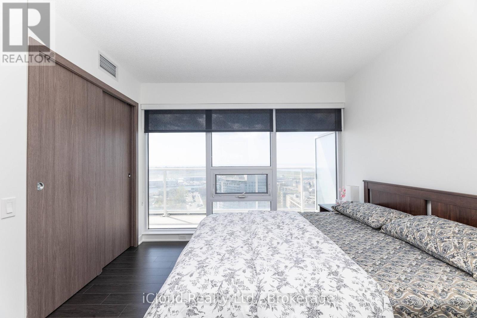 2311 - 19 Bathurst Street, Toronto, ON - Indoor Photo Showing Bedroom