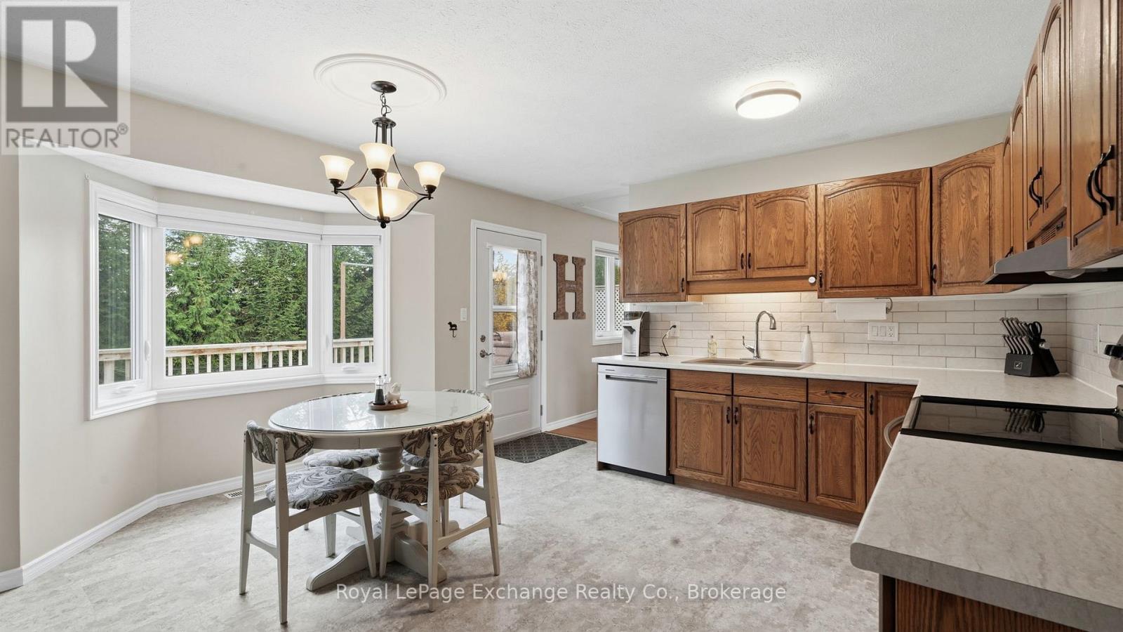 2295 12Th Concession, Huron-Kinloss, ON - Indoor