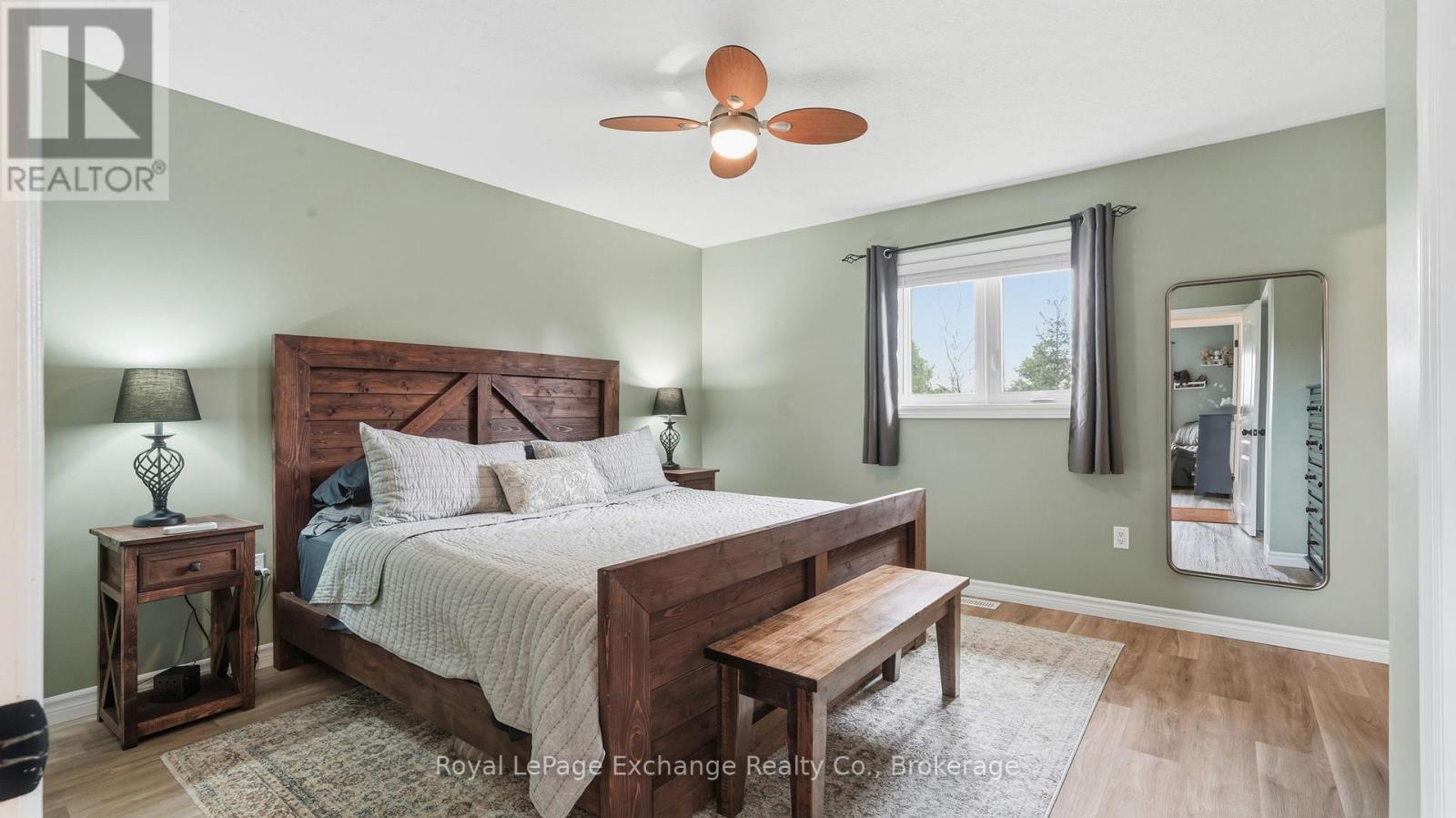 2295 12Th Concession, Huron-Kinloss, ON - Indoor Photo Showing Bedroom
