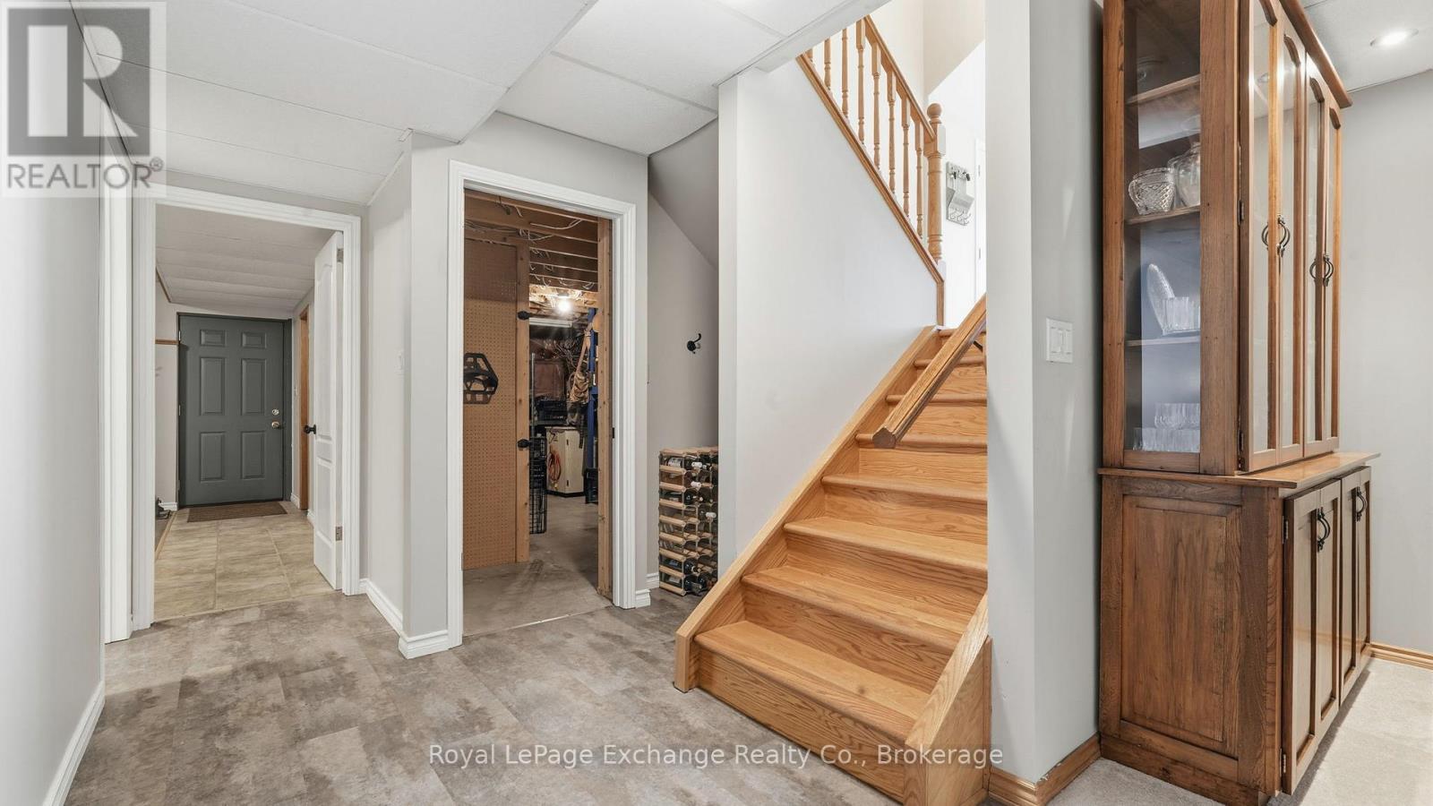 2295 12Th Concession, Huron-Kinloss, ON - Indoor Photo Showing Other Room