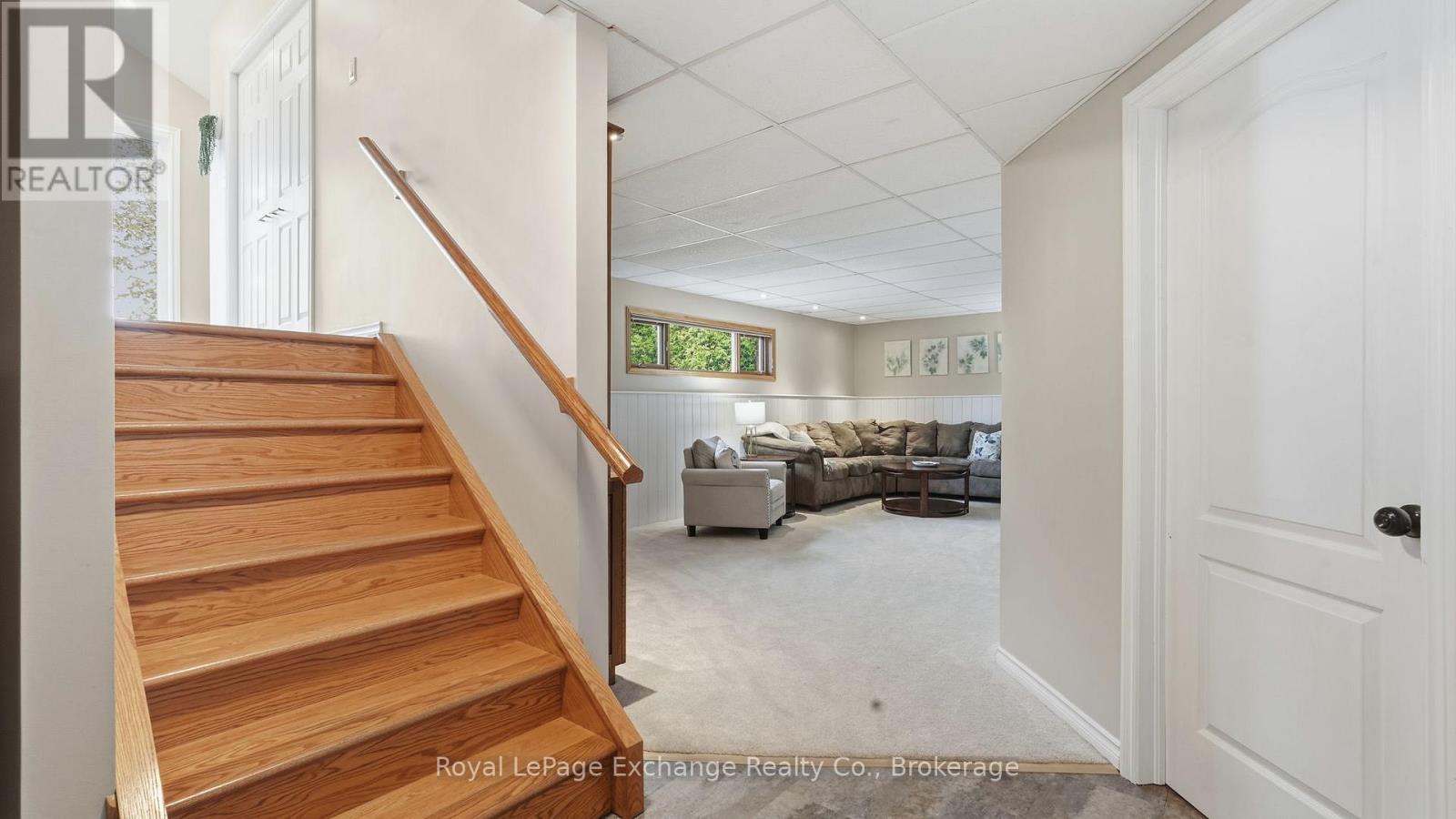 2295 12Th Concession, Huron-Kinloss, ON - Indoor Photo Showing Other Room