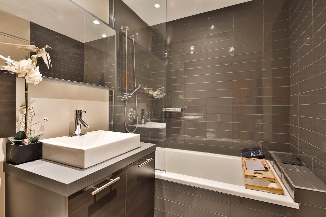 Ensuite bathroom - 431-111 Ch. De La Pointe-Nord, Montréal (Verdun/Île-Des-Soeurs), QC - Indoor Photo Showing Bathroom