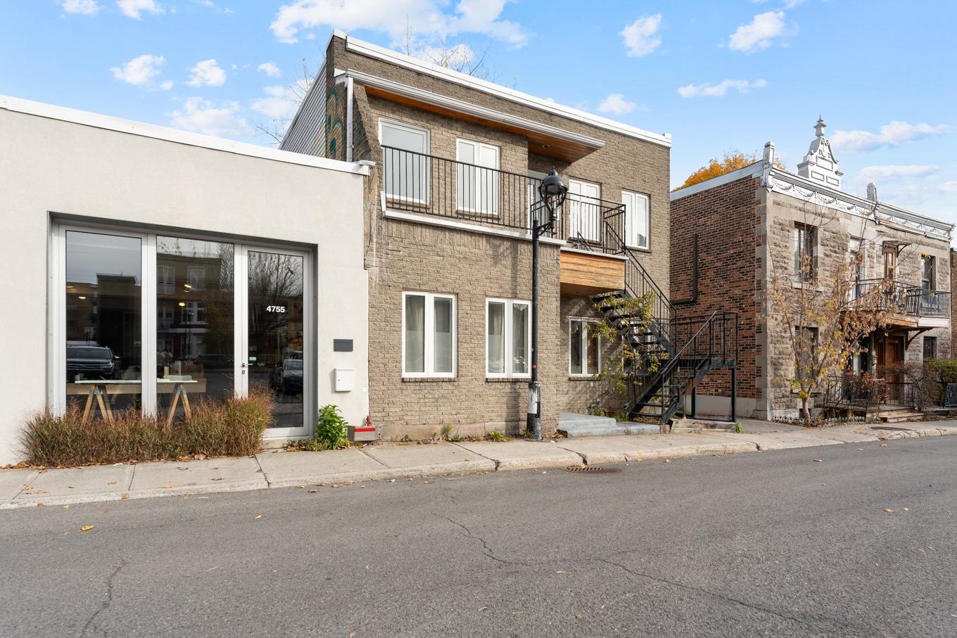 Exterior - 4-4753 Rue Pontiac, Montréal (Le Plateau-Mont-Royal), QC - Outdoor With Facade