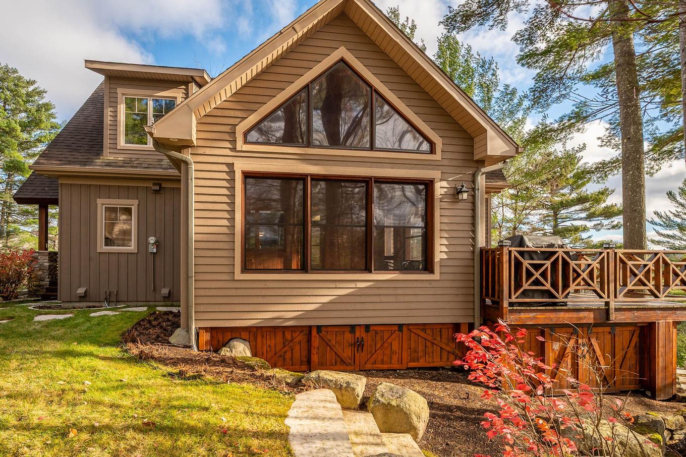 Veranda - 1835 Rue De La Forêt, Sainte-Adèle, QC - Outdoor