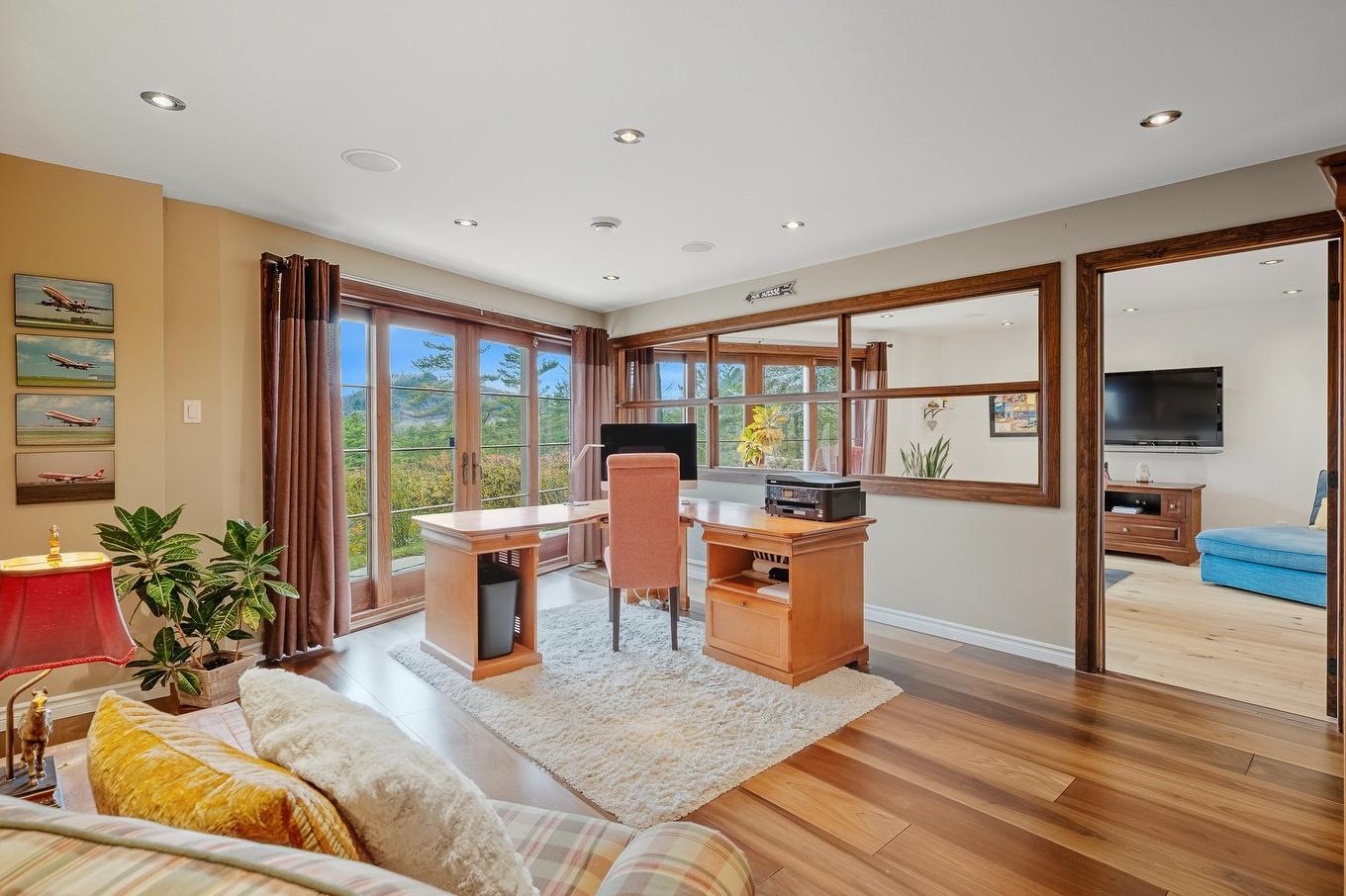 Office - 1835 Rue De La Forêt, Sainte-Adèle, QC - Indoor