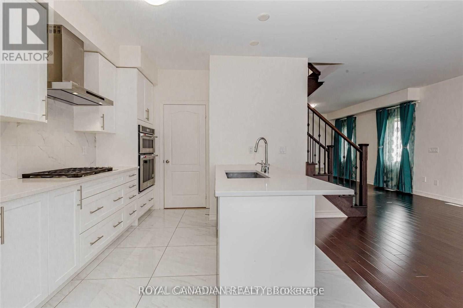 3919 Tufgar Crescent, Burlington, ON - Indoor Photo Showing Kitchen