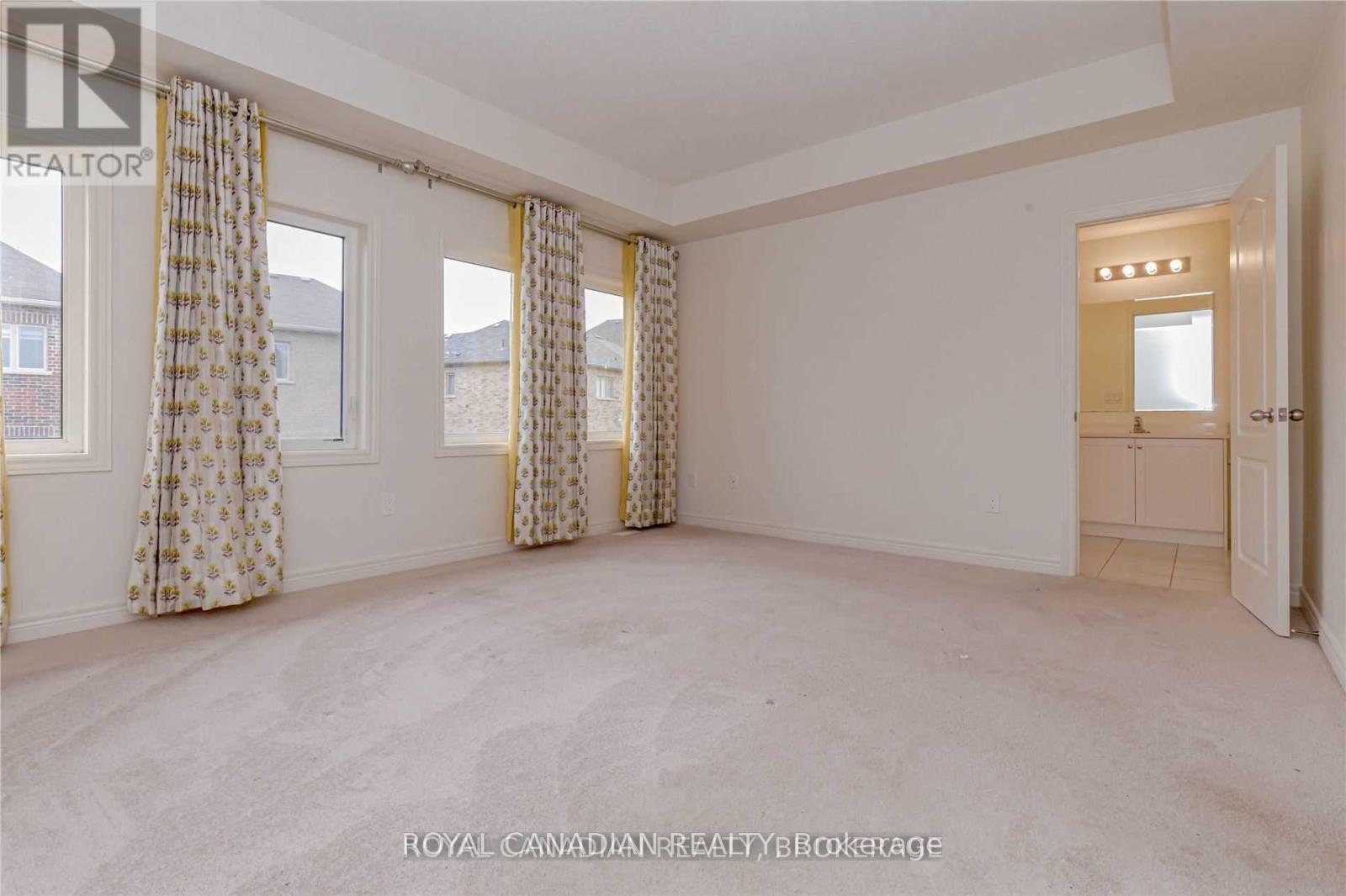 3919 Tufgar Crescent, Burlington, ON - Indoor Photo Showing Other Room