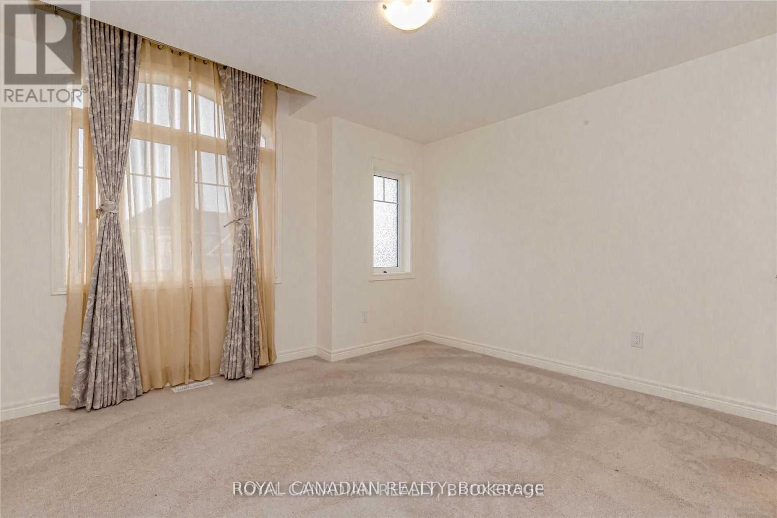 3919 Tufgar Crescent, Burlington, ON - Indoor Photo Showing Other Room