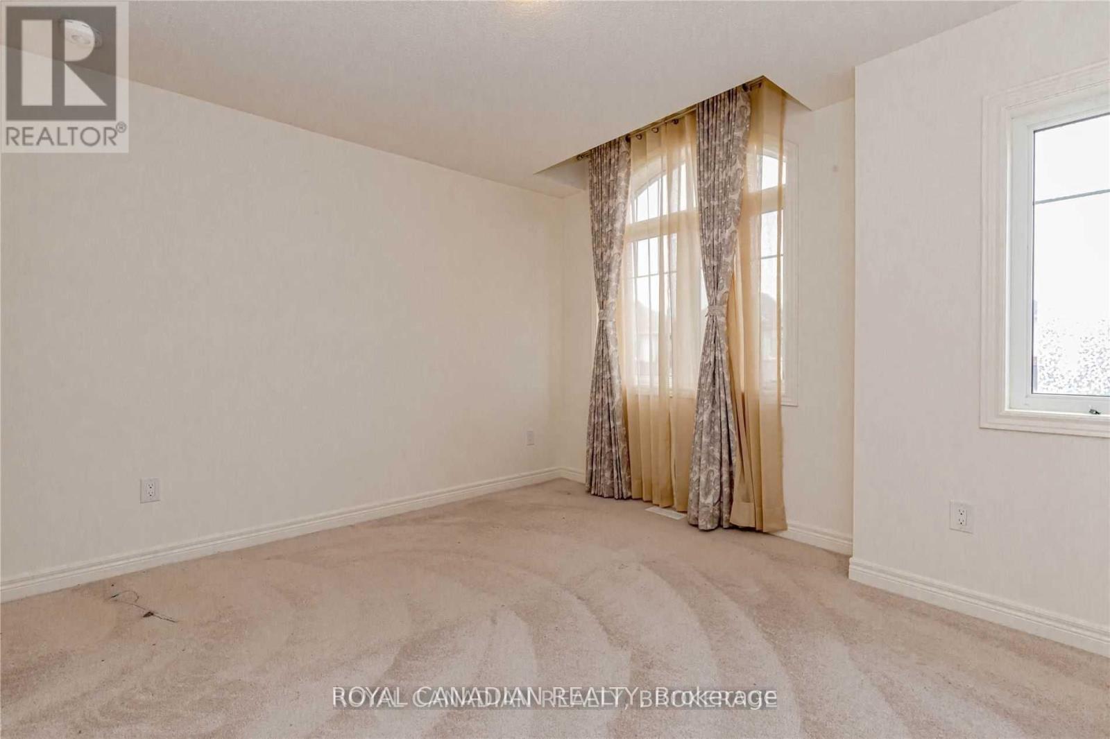 3919 Tufgar Crescent, Burlington, ON - Indoor Photo Showing Other Room