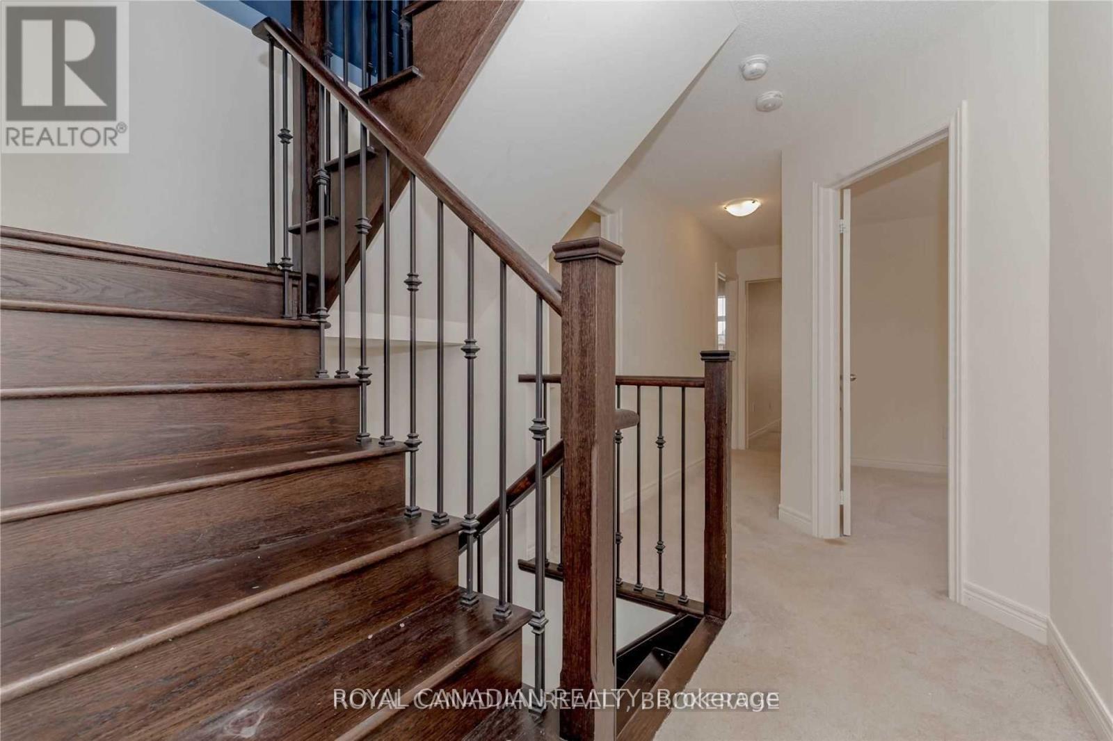 3919 Tufgar Crescent, Burlington, ON - Indoor Photo Showing Other Room