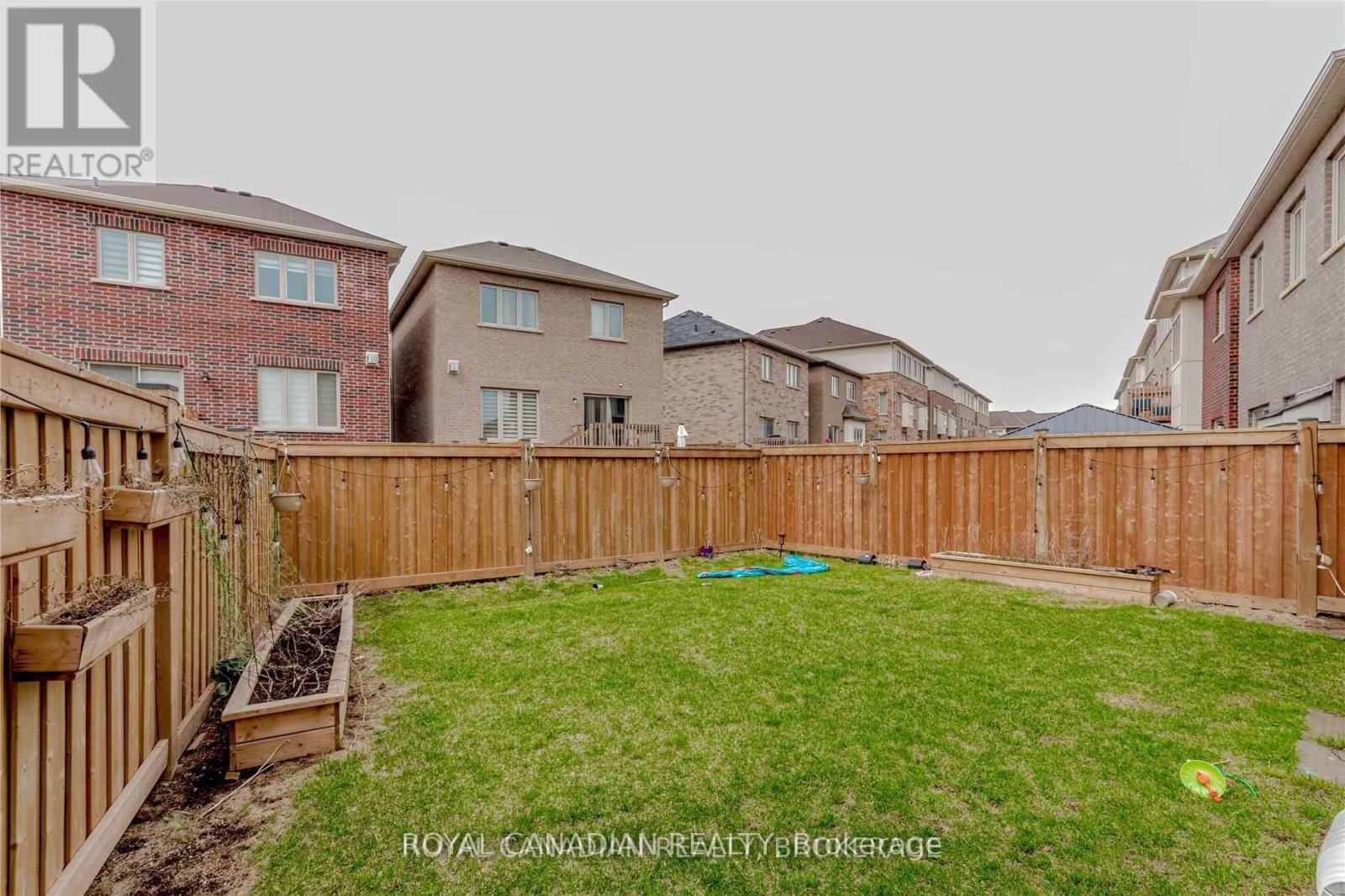 3919 Tufgar Crescent, Burlington, ON - Outdoor