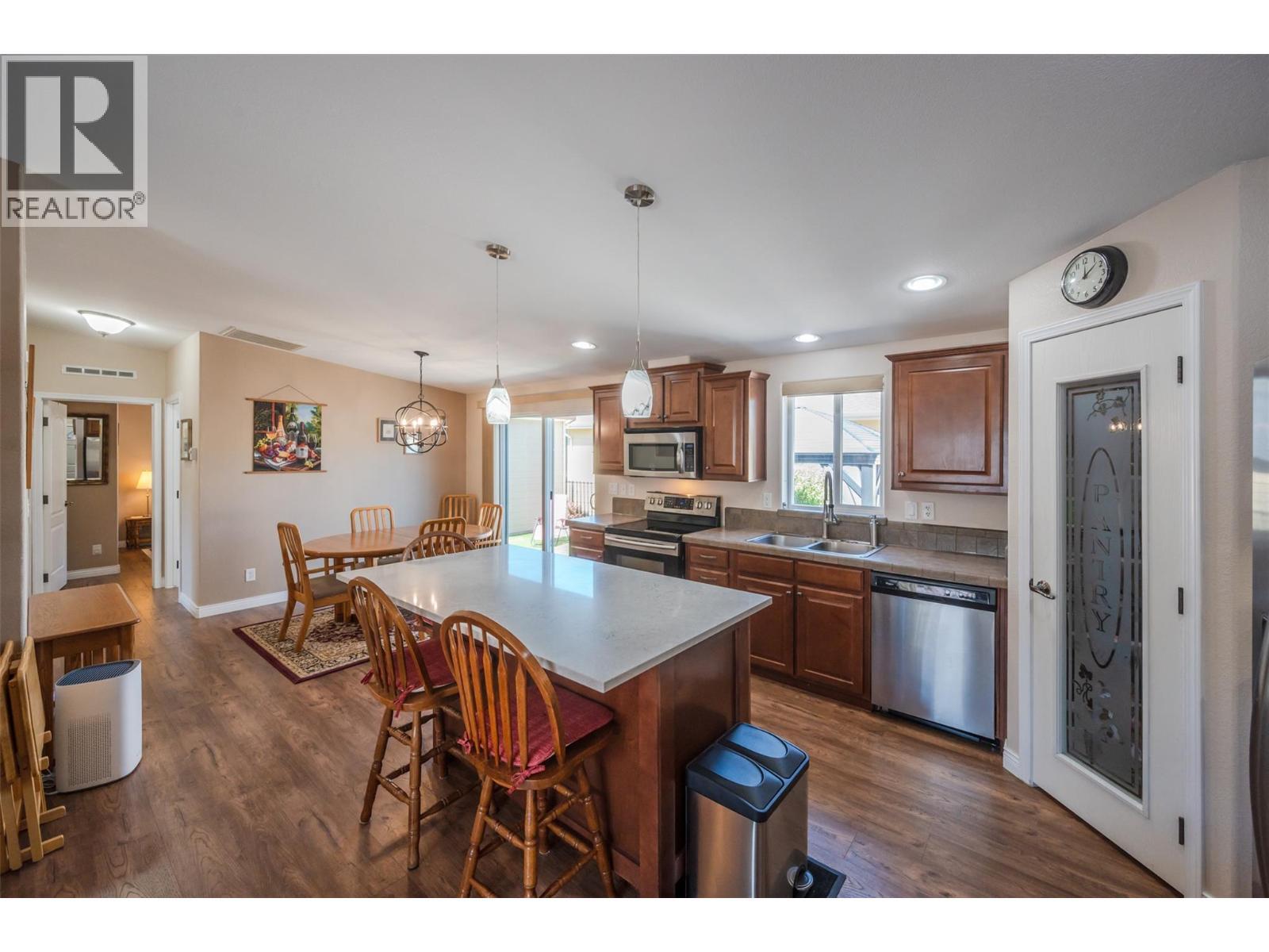 8300 Gallagher Lake Frontage Road Unit# 55, Oliver, BC