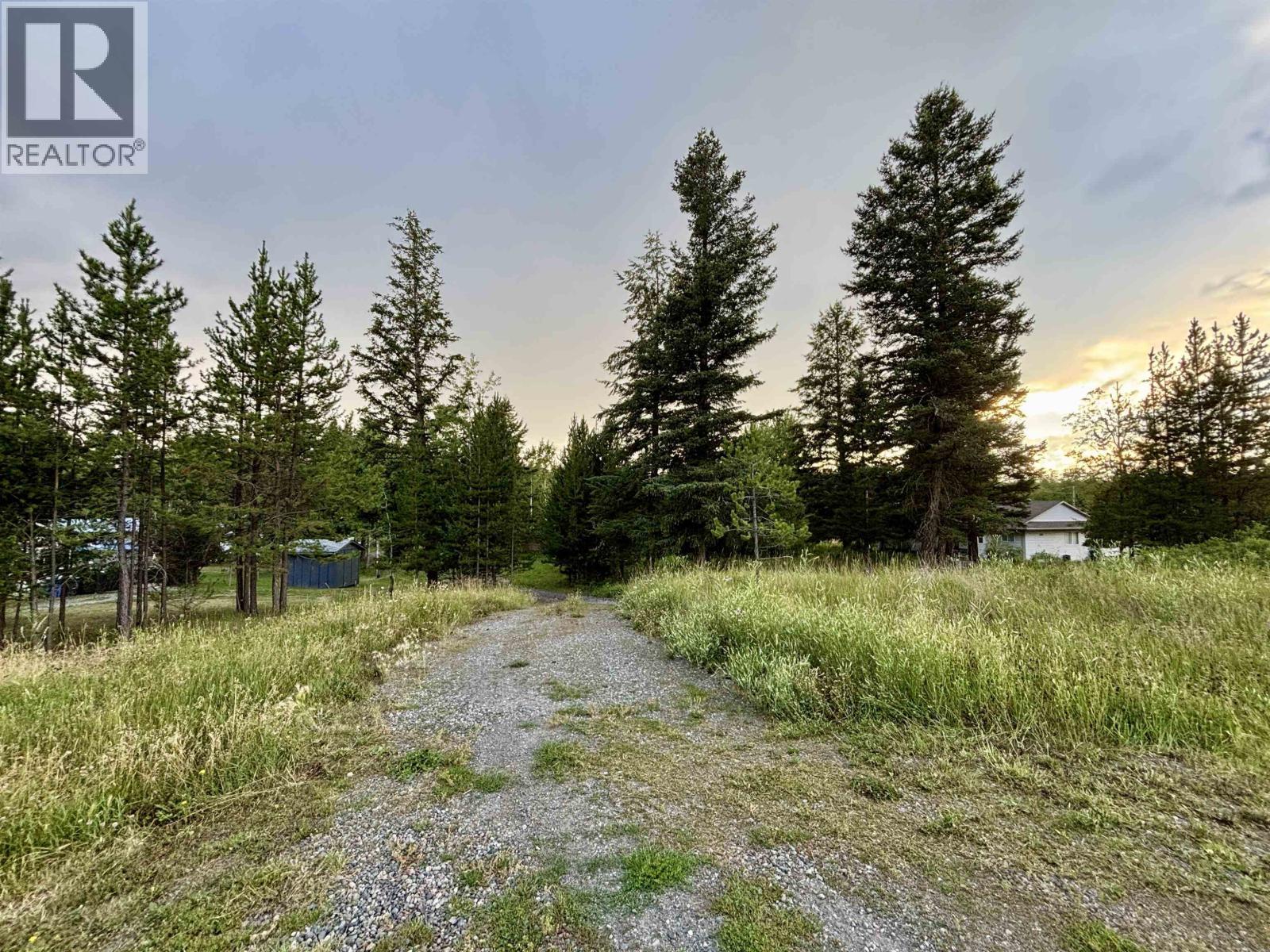 4710 Chilcotin Crescent, 108 Mile Ranch, BC