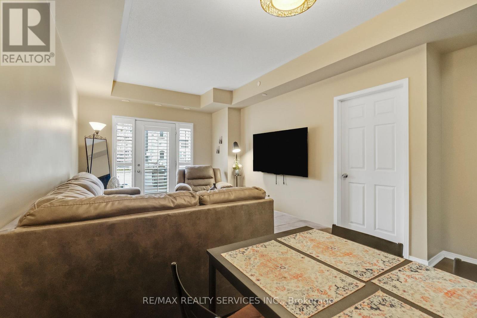 101 - 5150 Winston Churchill Boulevard, Mississauga, ON - Indoor