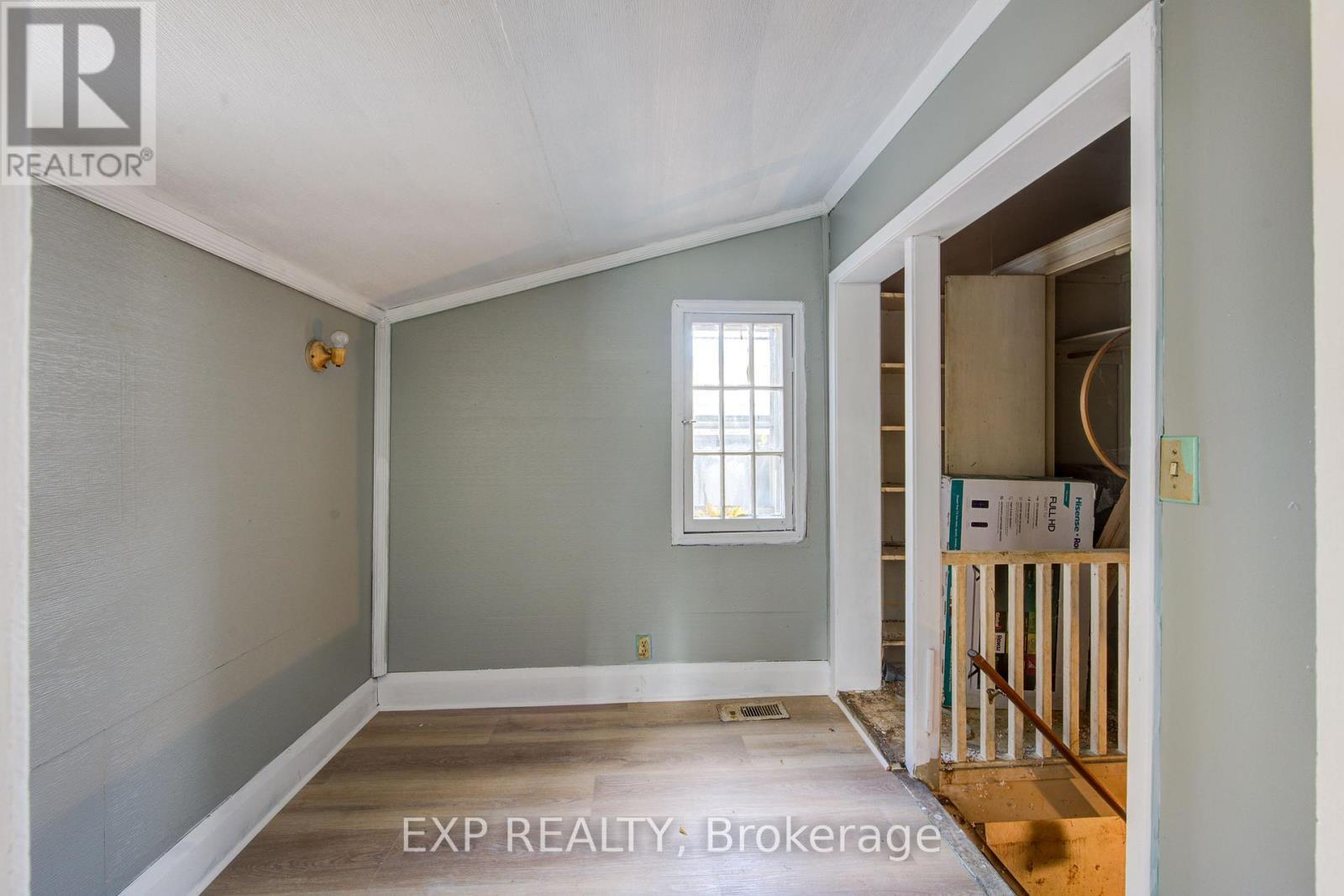 Unit 1B Basement Access (Could Be Used As Office) - 1 Rathgar Street, London East (East L), ON - Indoor Photo Showing Other Room