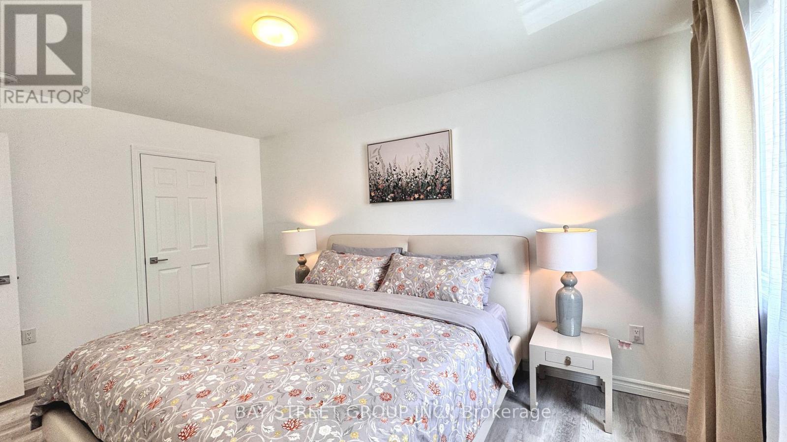 5921 Bentley Common, Niagara Falls, ON - Indoor Photo Showing Bedroom