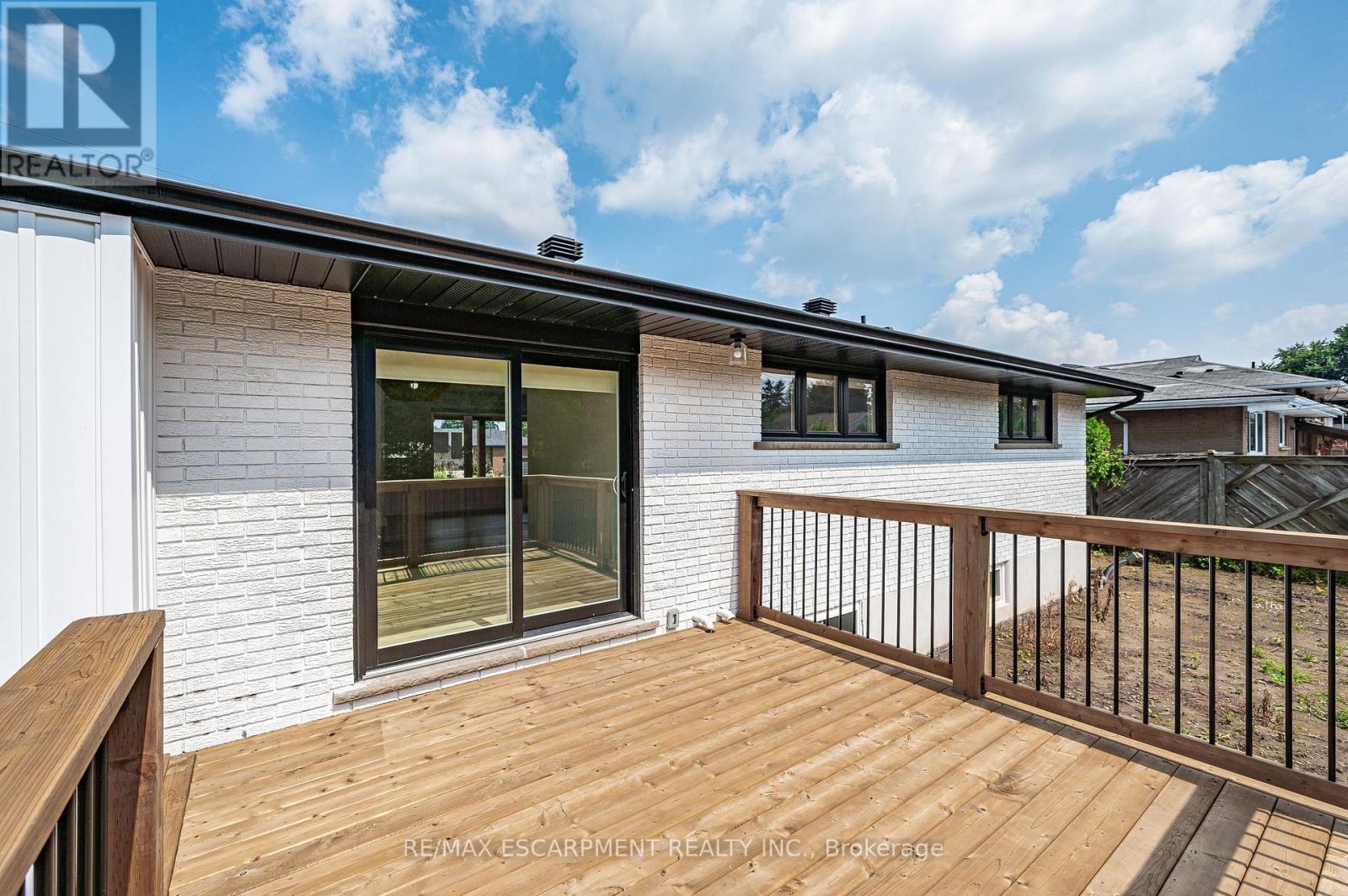 Upper - 664 Hiawatha Boulevard, Hamilton, ON - Outdoor With Deck Patio Veranda With Exterior