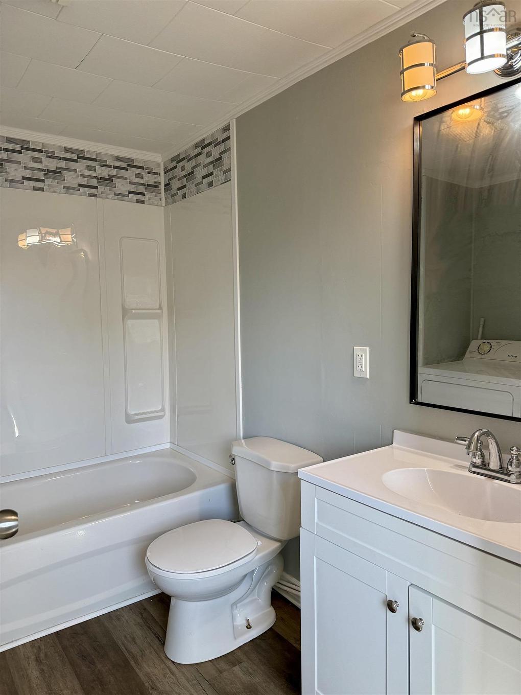 82 Port Clyde Road, Clyde River, NS