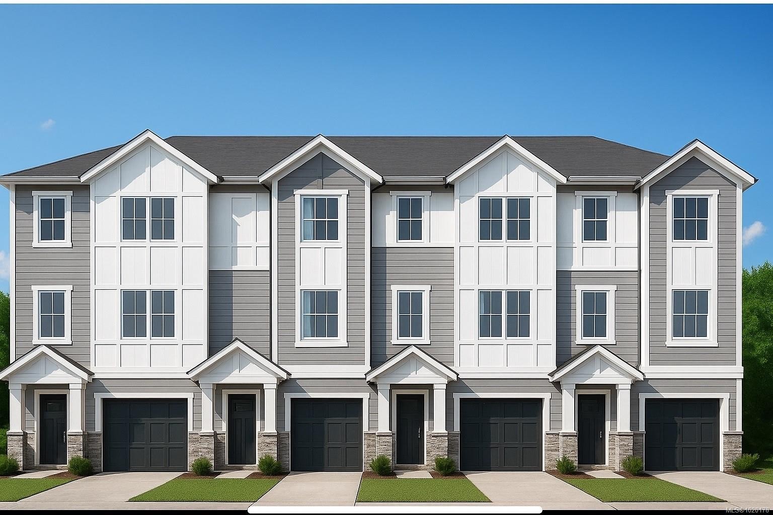 3-621 Broadway St, Saanich, BC