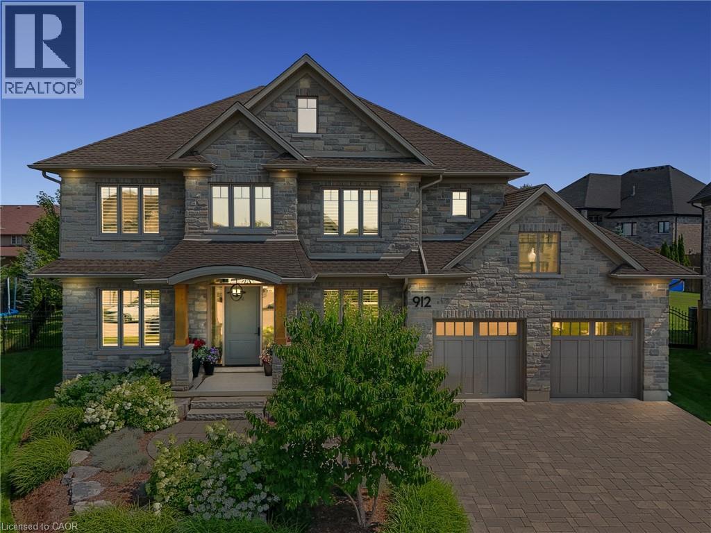 912 Fall Harvest Court, Kitchener, ON - Outdoor With Facade