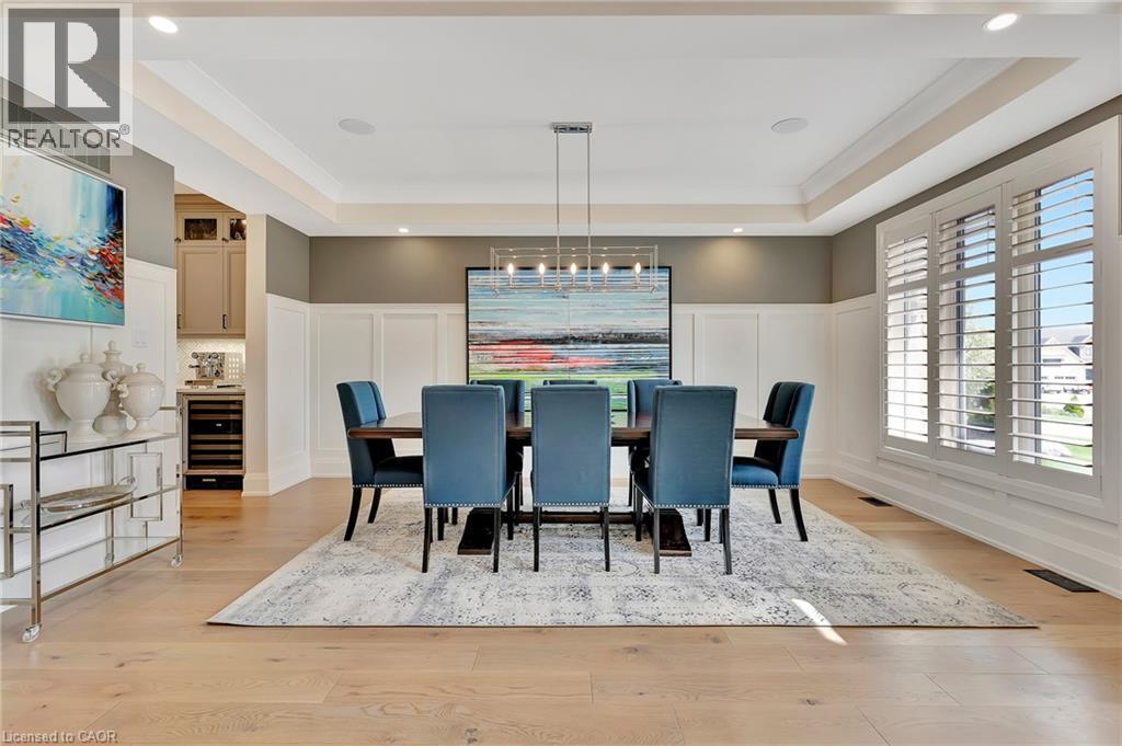 912 Fall Harvest Court, Kitchener, ON - Indoor Photo Showing Dining Room