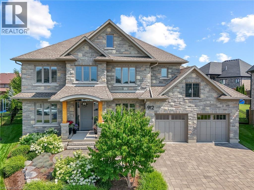 912 Fall Harvest Court, Kitchener, ON - Outdoor With Facade