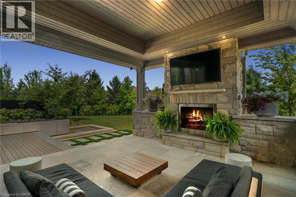 912 Fall Harvest Court, Kitchener, ON - Outdoor With Deck Patio Veranda