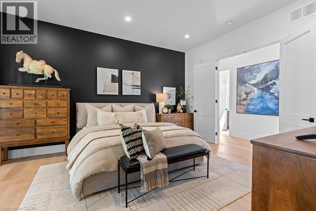 107 Louise Creek Crescent, Elmwood, ON - Indoor Photo Showing Bedroom