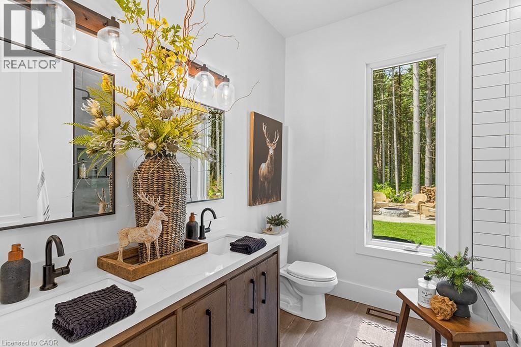 107 Louise Creek Crescent, Elmwood, ON - Indoor Photo Showing Bathroom