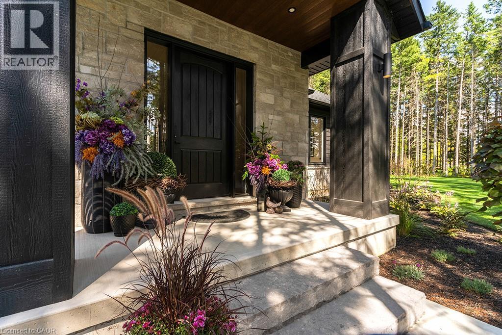 107 Louise Creek Crescent, Elmwood, ON - Outdoor