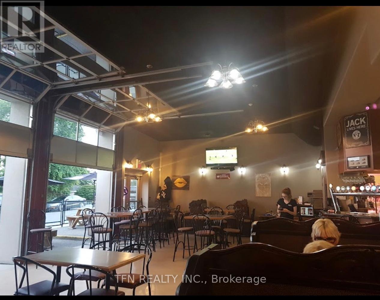 201 Main Street, Norfolk, ON