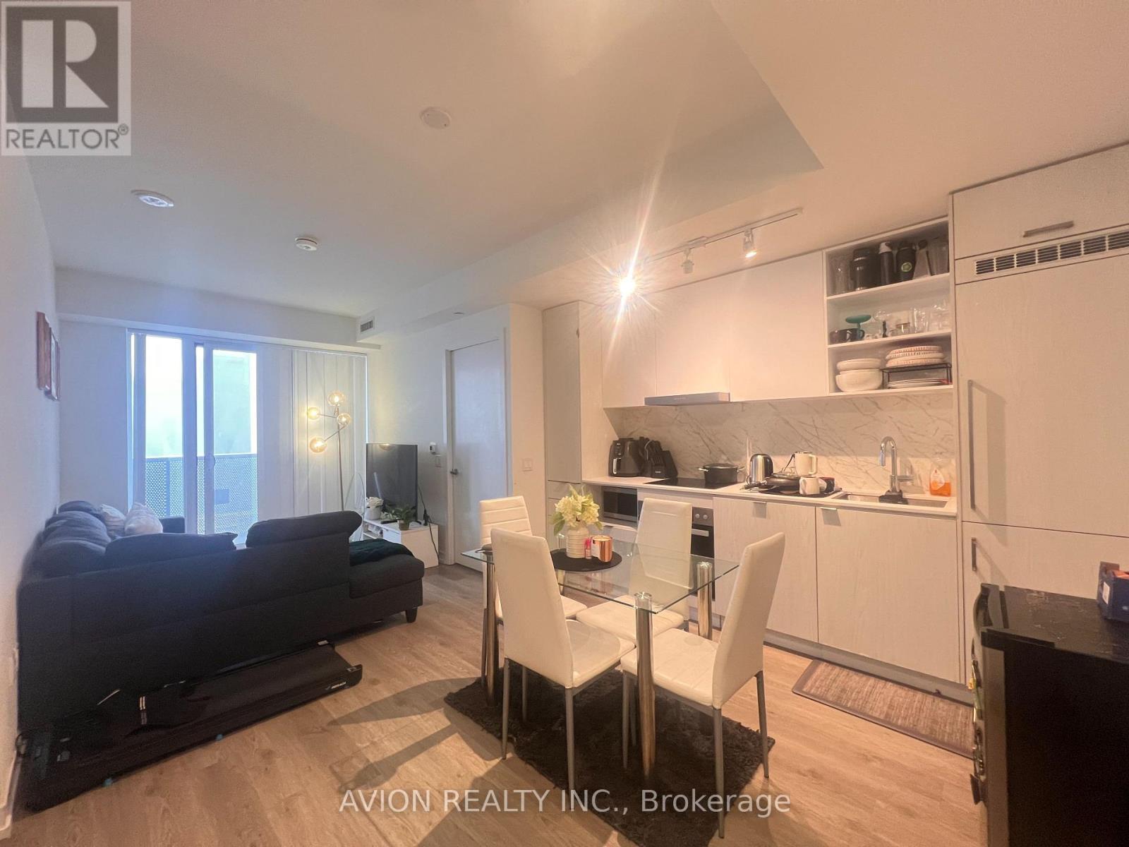 6212 - 55 Cooper Street, Toronto, ON - Indoor