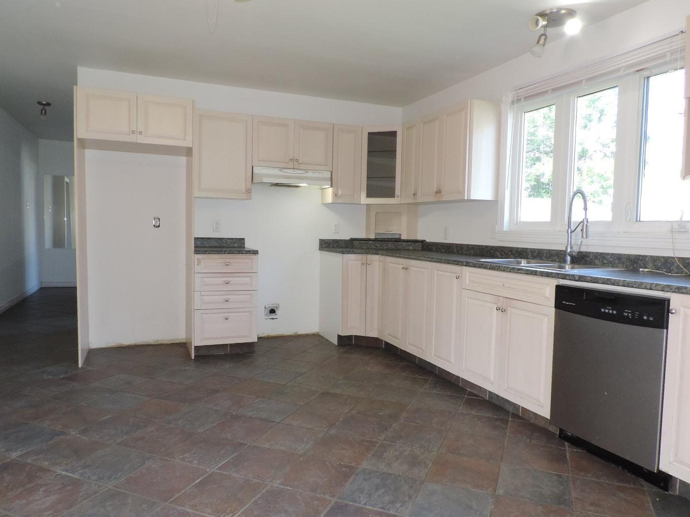 Kitchen - 58 Rue Des Peupliers, Lebel-Sur-Quévillon, QC - Indoor Photo Showing Kitchen