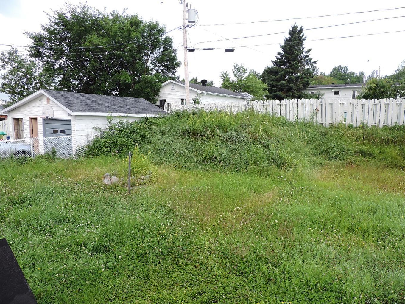 Backyard - 58 Rue Des Peupliers, Lebel-Sur-Quévillon, QC - Outdoor