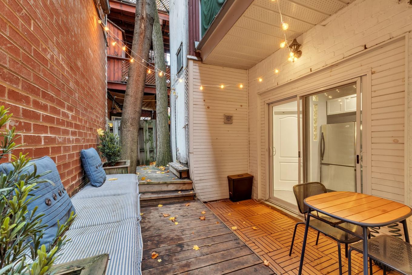 Backyard - 415 Rue Boucher, Montréal (Le Plateau-Mont-Royal), QC - With Exterior