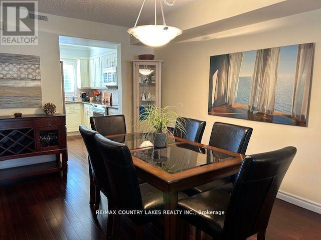 6 - 30 Laguna Parkway, Ramara, ON - Indoor Photo Showing Dining Room