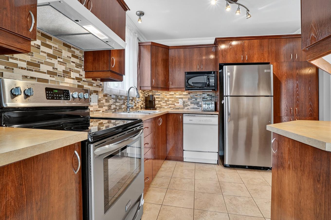 Kitchen - 1-189 Rue Des Lys, Saint-Eustache, QC - Indoor Photo Showing Kitchen
