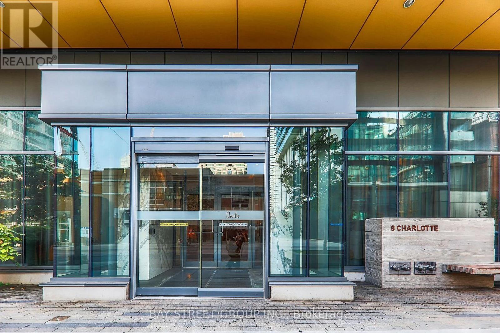 510 - 8 Charlotte Street, Toronto, ON -