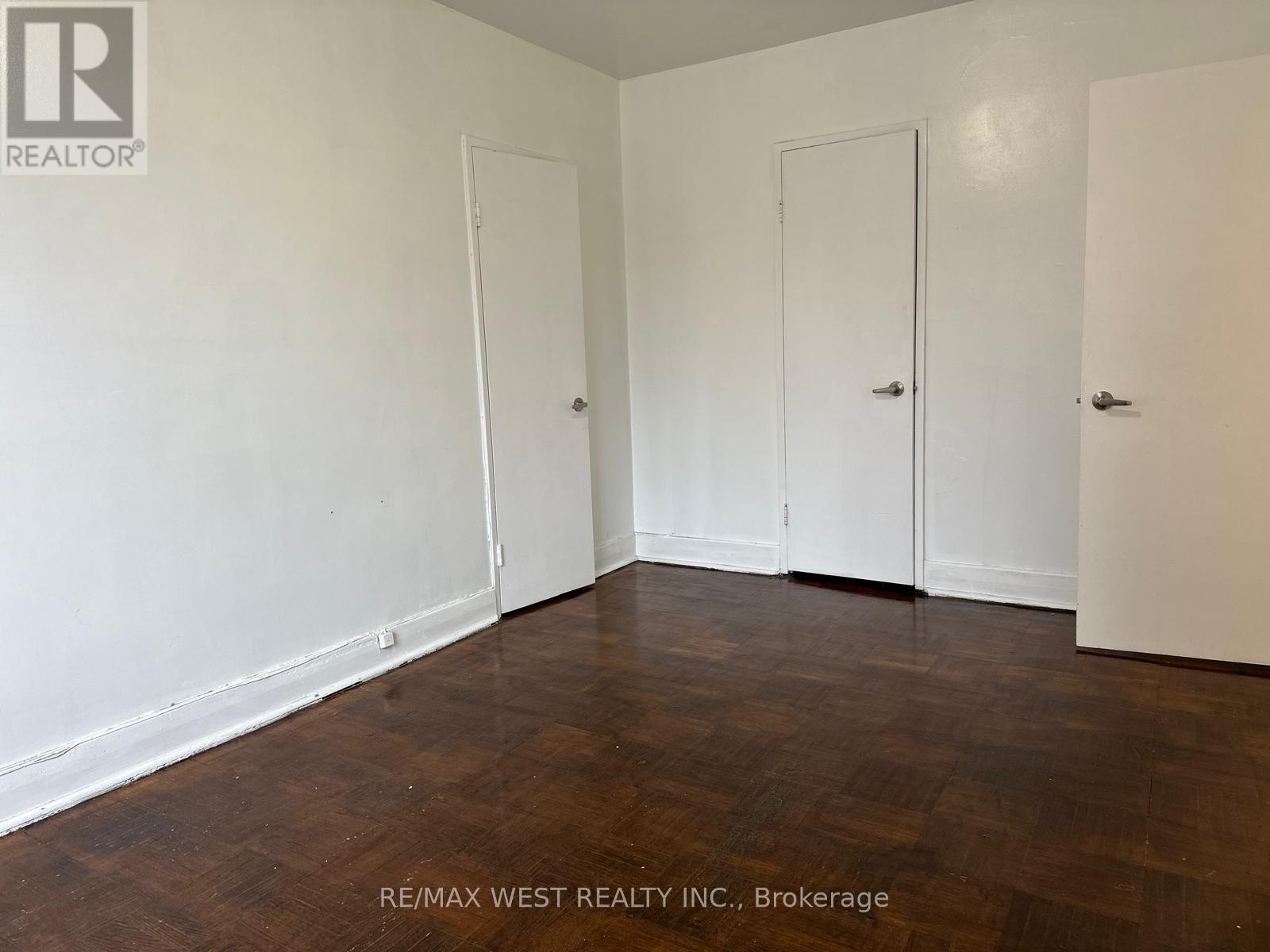 205 - 2550 Bathurst Street, Toronto, ON - Indoor Photo Showing Other Room