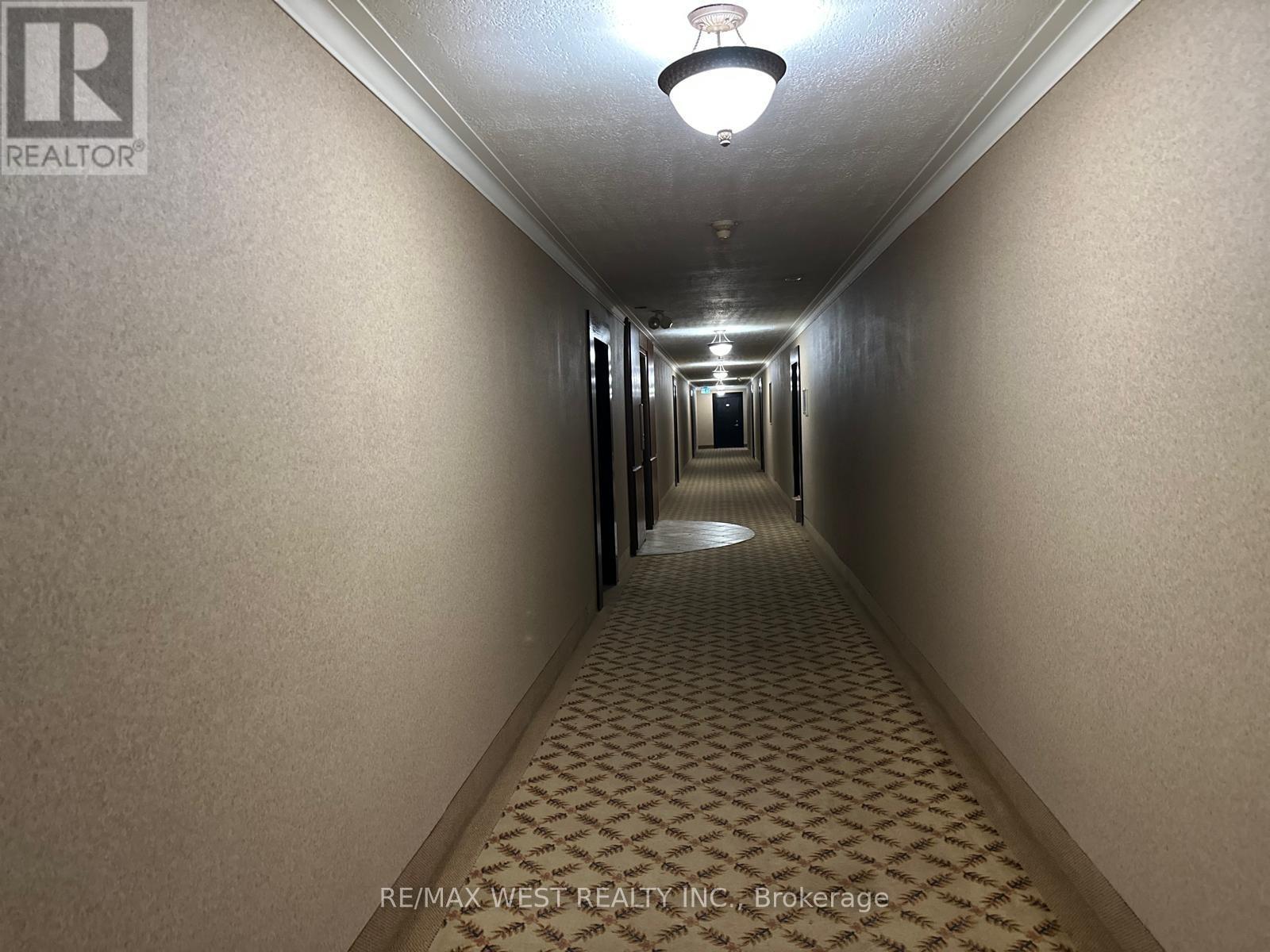 205 - 2550 Bathurst Street, Toronto, ON - Indoor Photo Showing Other Room