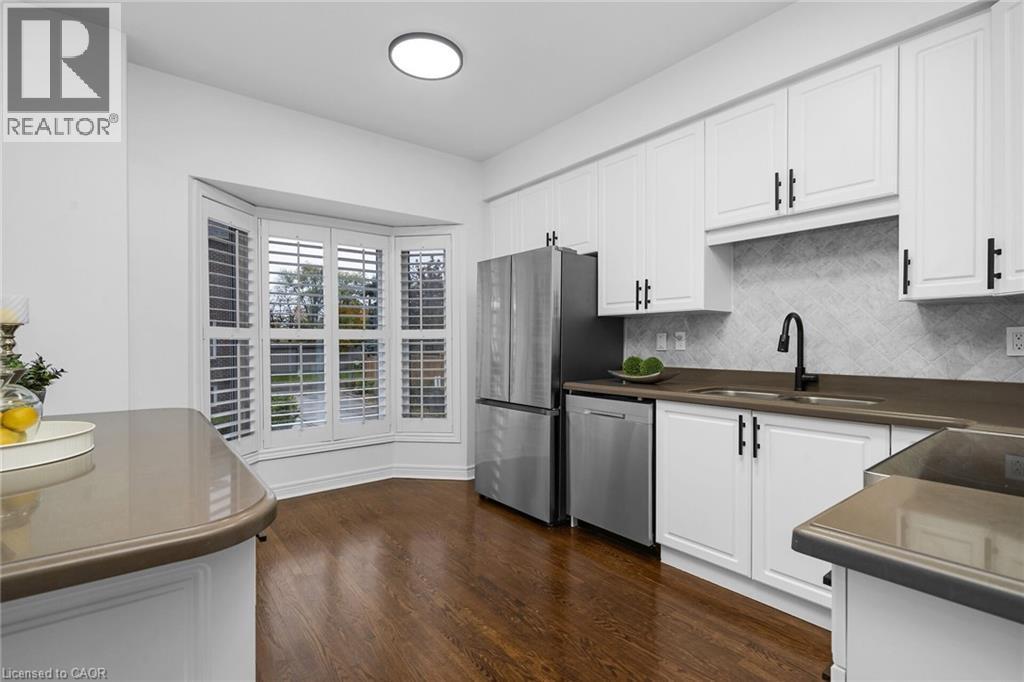 38A Mendota Road Unit# 3, Toronto, ON - Indoor Photo Showing Kitchen With Stainless Steel Kitchen