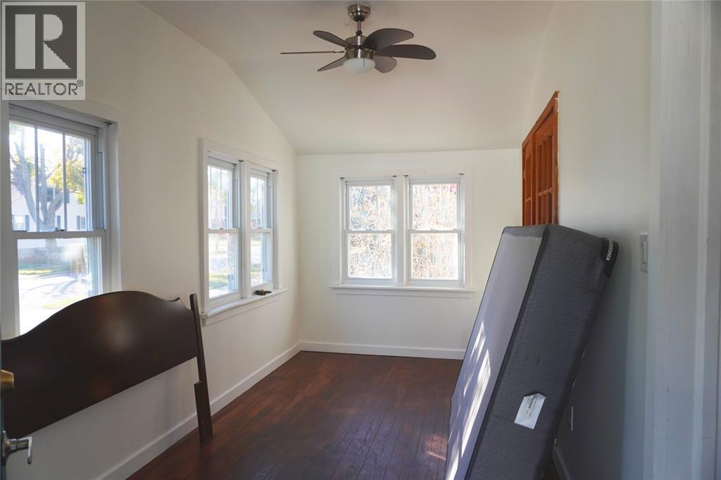 460 Nelson Street, Sarnia, ON - Indoor Photo Showing Other Room