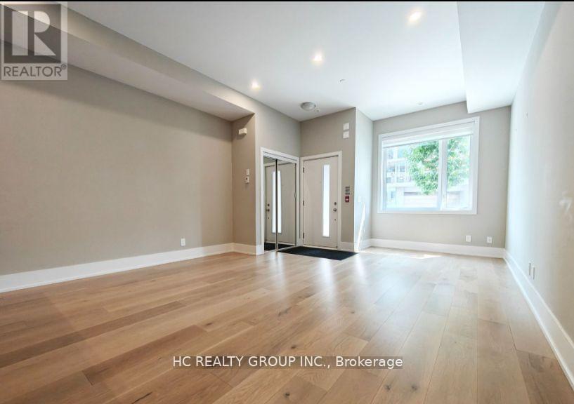 Unit 11 - 270 Davenport Road, Toronto, ON - Indoor Photo Showing Other Room