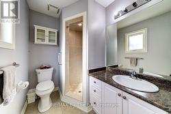 primary bedroom ensuite -