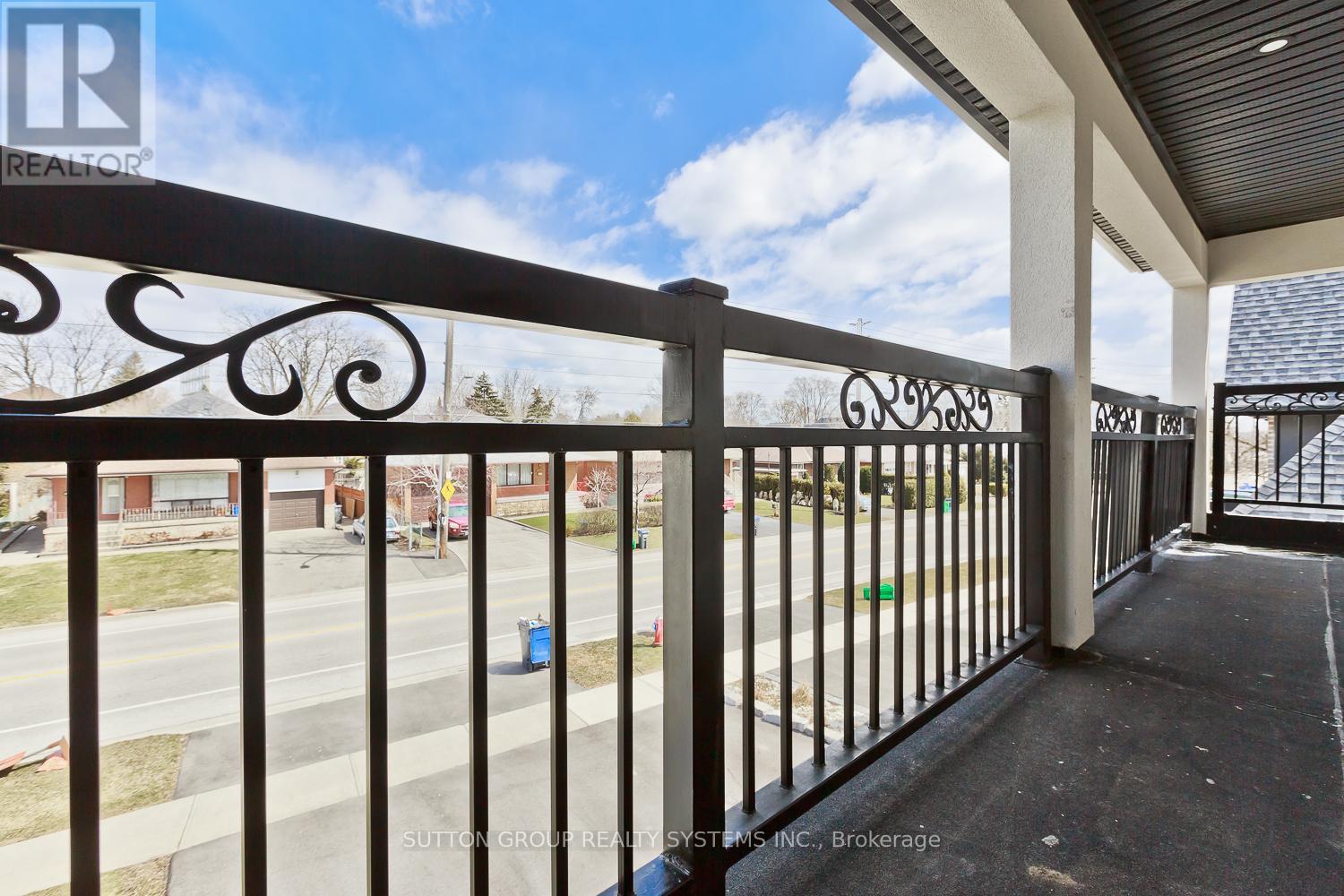 1236 Ogden Avenue, Mississauga, ON - Outdoor With Exterior