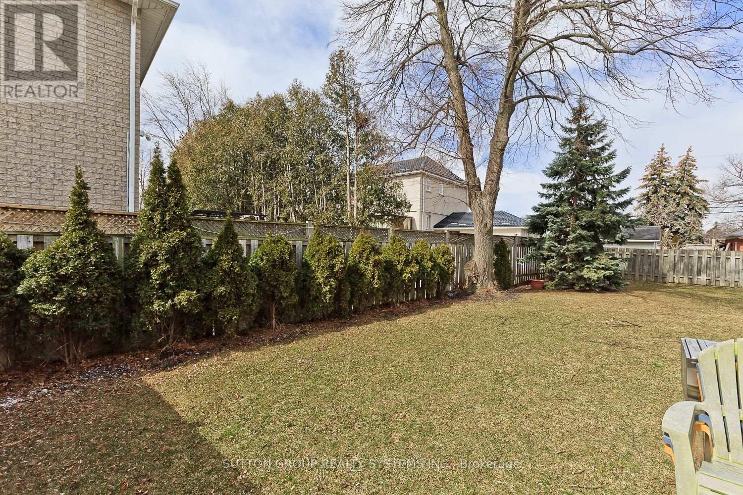 1236 Ogden Avenue, Mississauga, ON - Outdoor