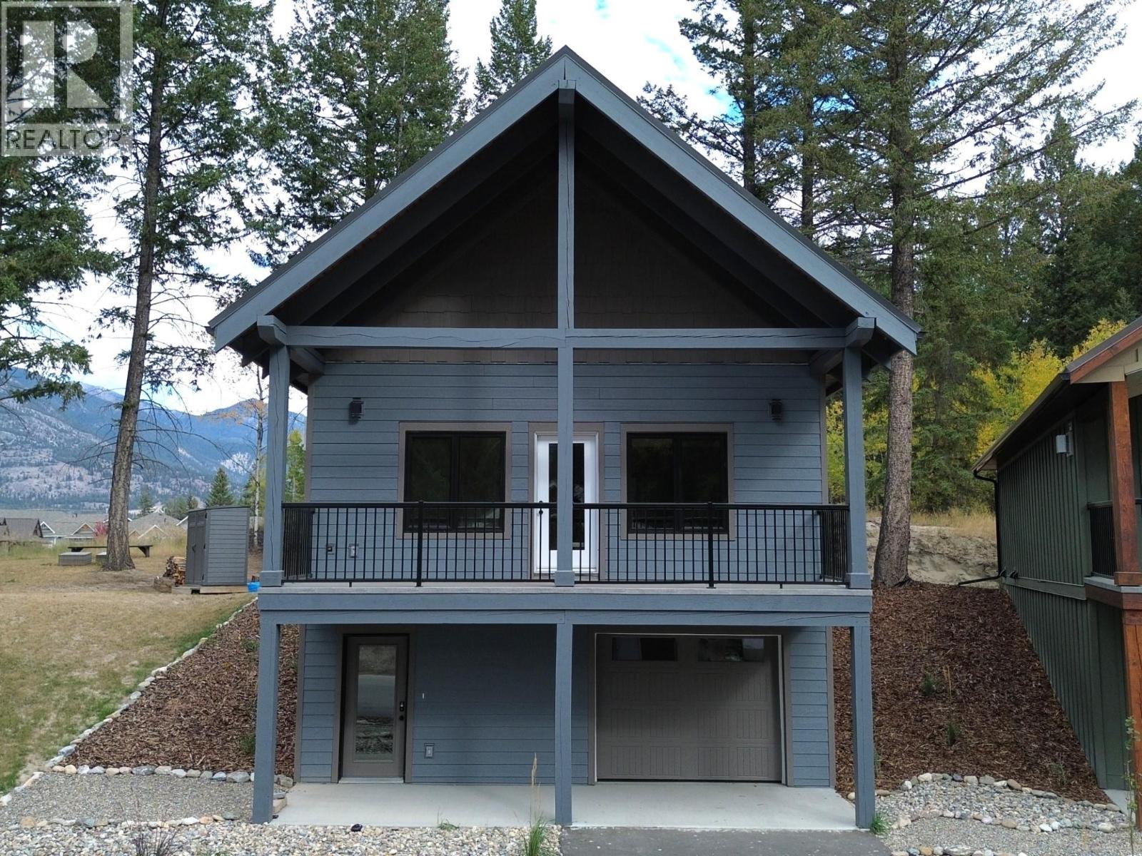 1938 Foxwood Trail Unit# 2, Windermere, BC - Outdoor With Deck Patio Veranda