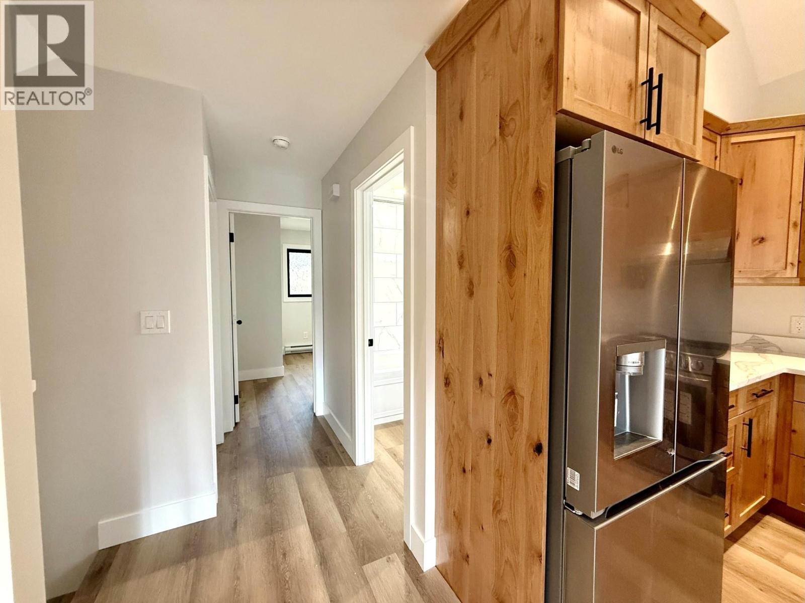 1938 Foxwood Trail Unit# 2, Windermere, BC - Indoor