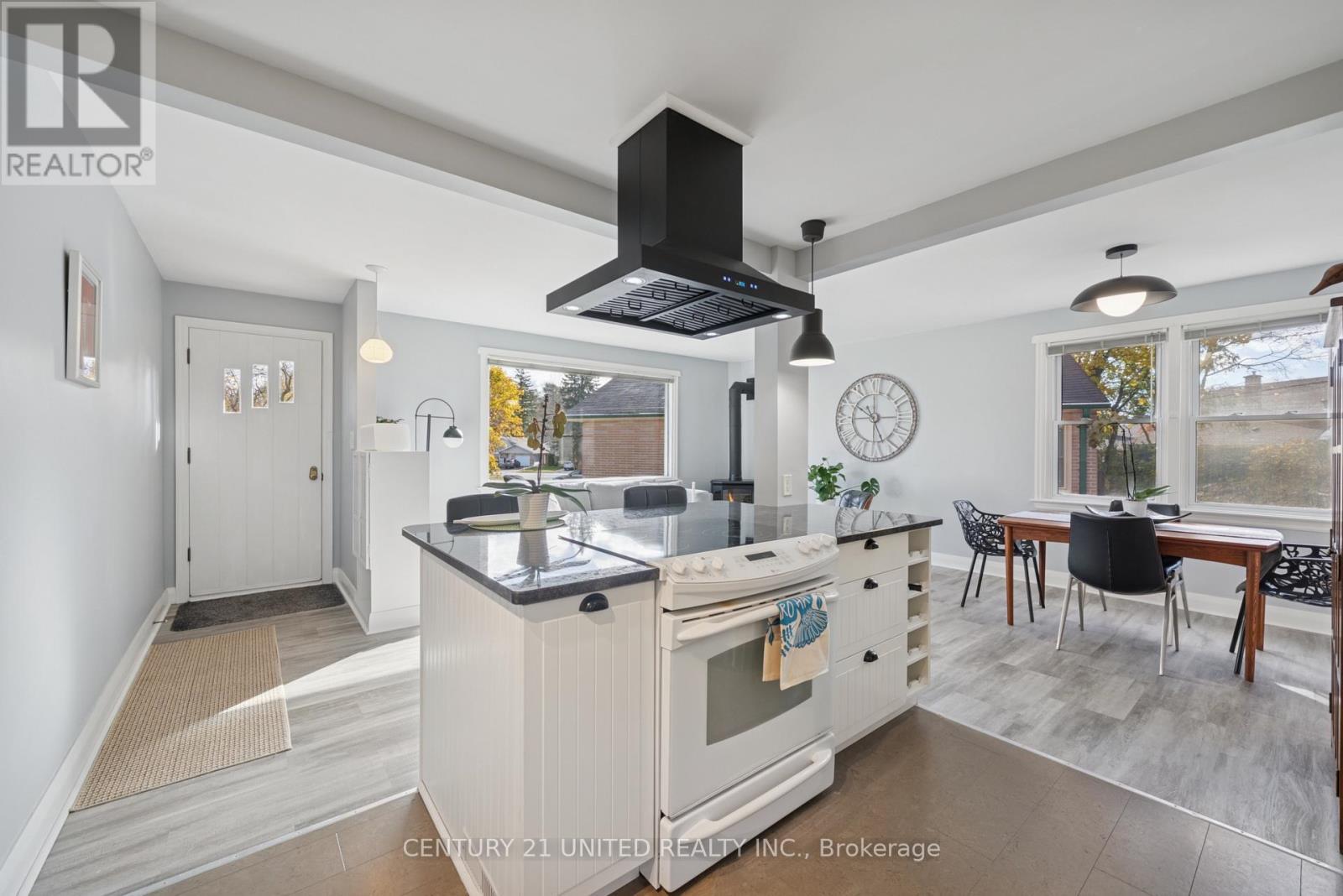 821 Schneider Place, Peterborough (Northcrest Ward 5), ON - Indoor