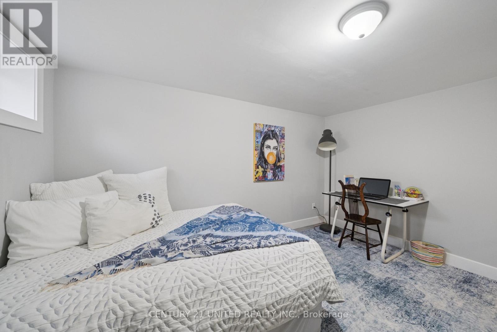 821 Schneider Place, Peterborough (Northcrest Ward 5), ON - Indoor Photo Showing Bedroom